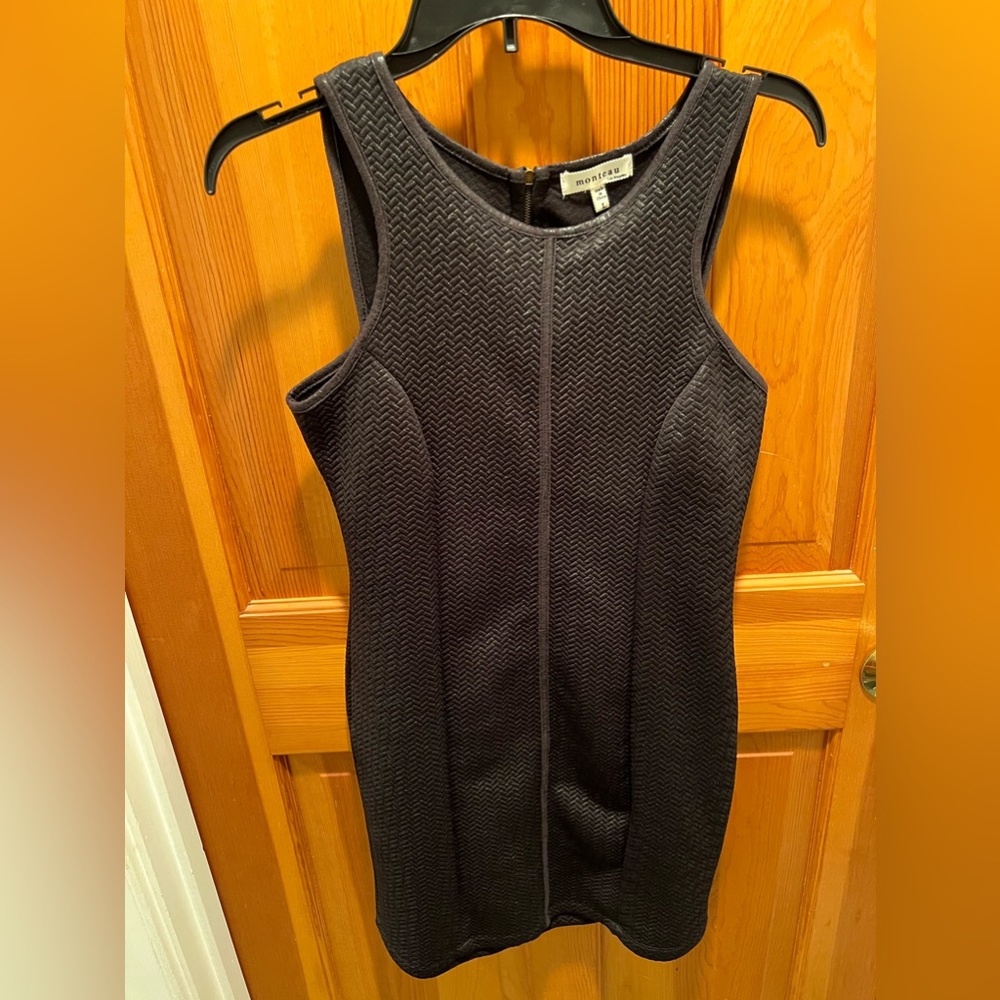 Women’s Monteau dress, sleeveless, L, black herringbone pattern w/faux leather.
